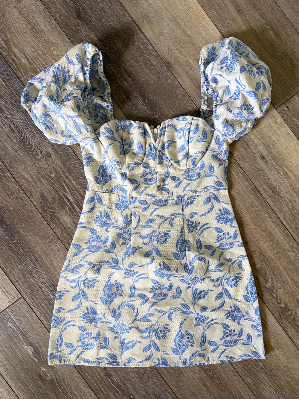 SHEIN Mod Blue Floral Puff-Sleeve Mini Dress - Picture 4 of 10